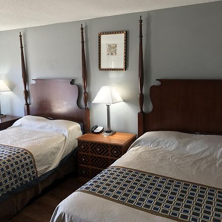 Americas Best Value Inn & Suites Russellville Eksteriør bilde