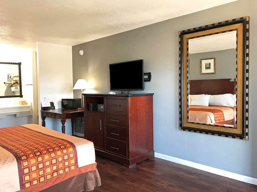 Americas Best Value Inn & Suites Russellville Rom bilde