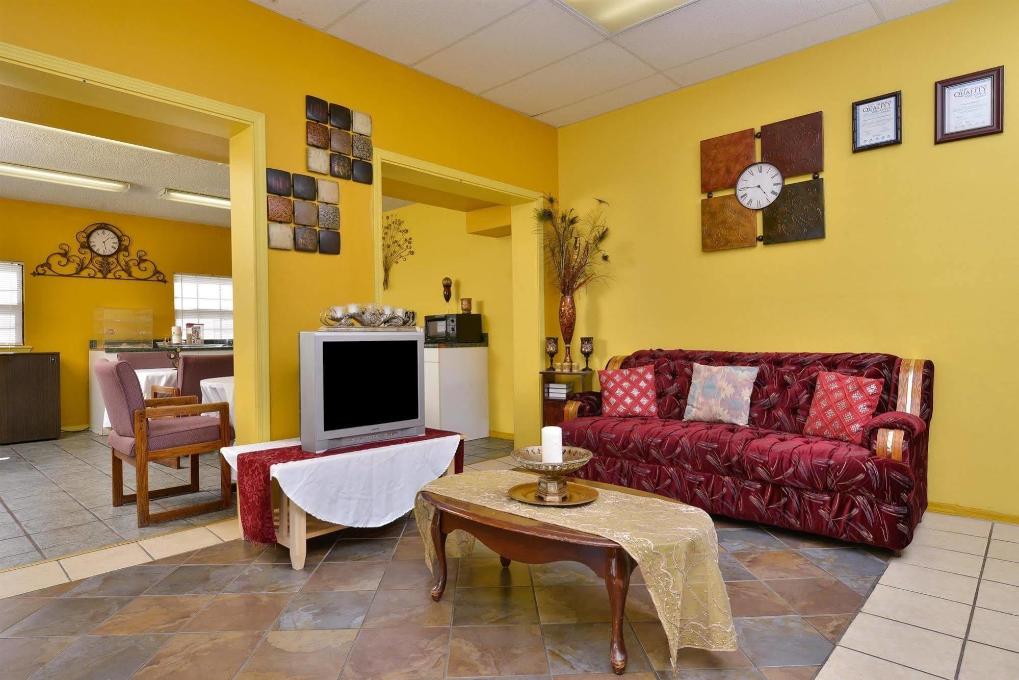 Americas Best Value Inn & Suites Russellville Eksteriør bilde